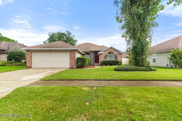 Property Photo:  13551 Sol Court  FL 32224 