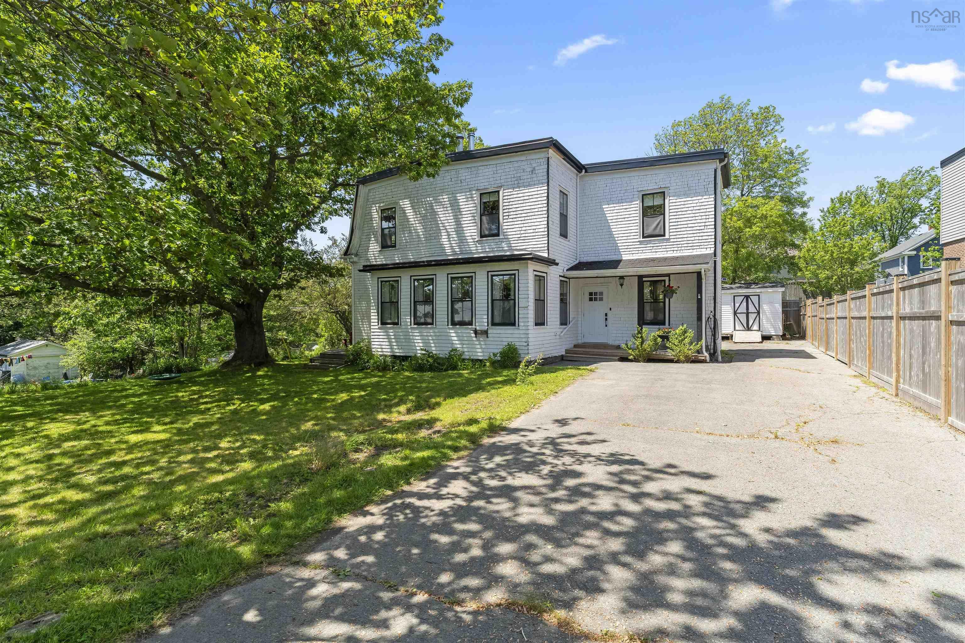 Photo de la propriété: 226 Prince Arthur Avenue NS B2Y 2K3