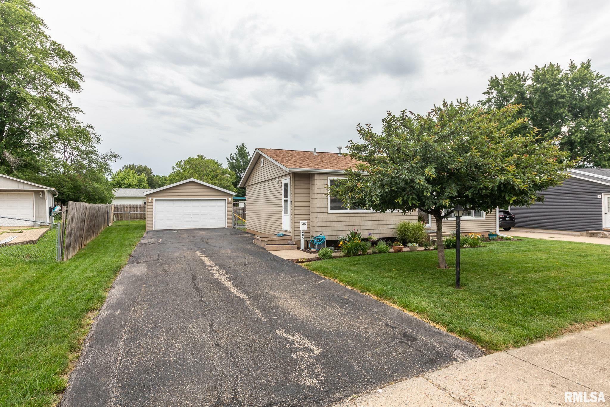 Property Photo: 405 Kaskaskia Road IL 61554