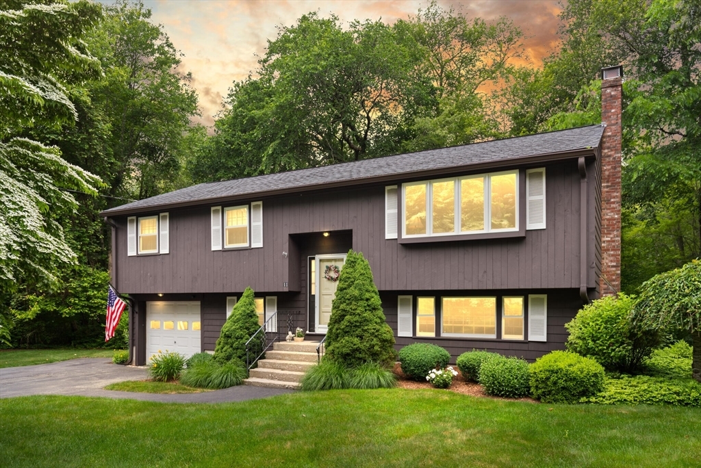 11 Gunwood Ln  Easton MA 02356 photo