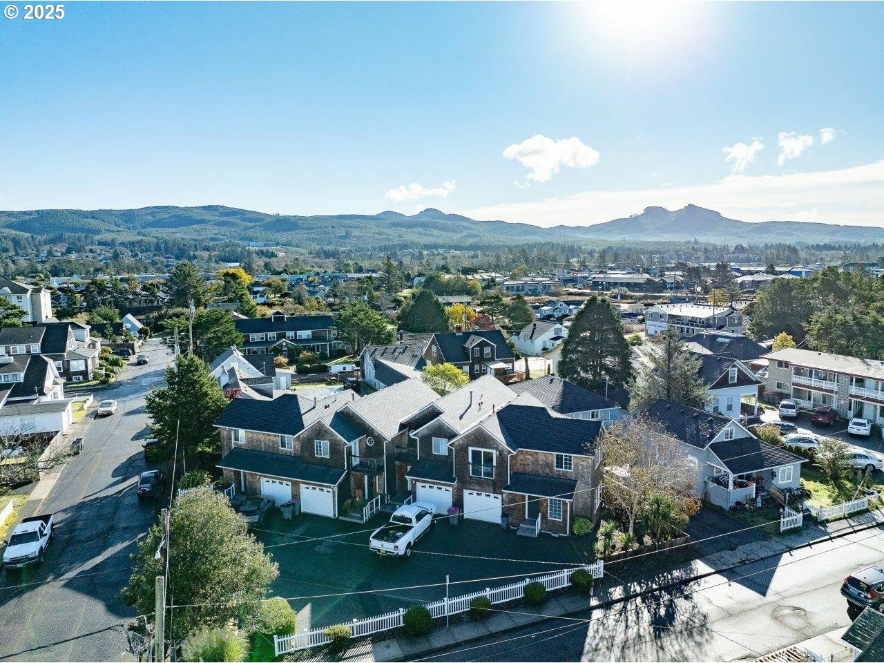 Property Photo:  Avenue C  OR 97138 