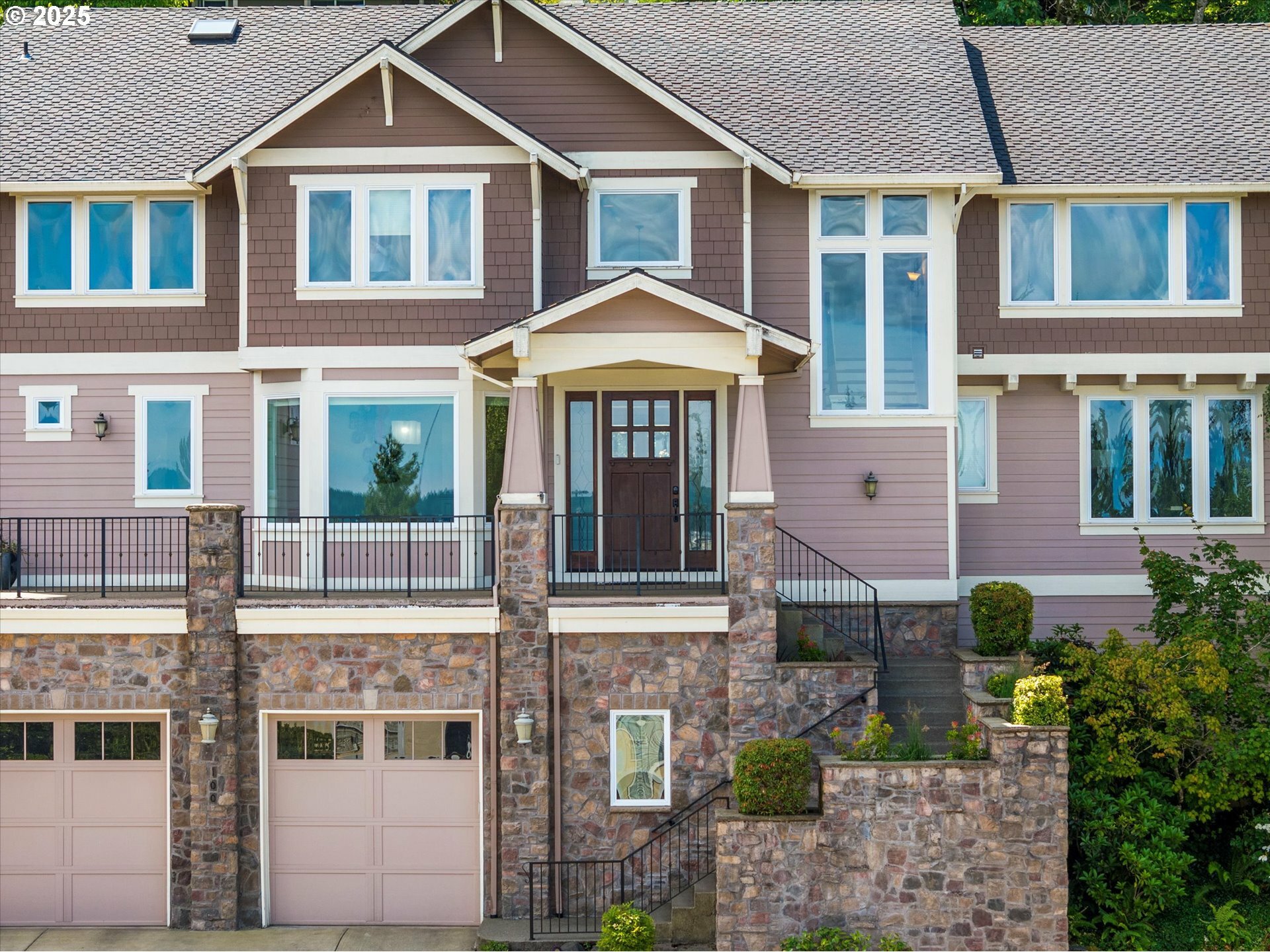 Property Photo: 100 Garibaldi St OR 97035