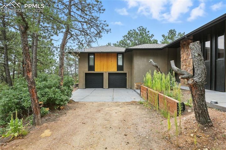 Property Photo: 1420 Point Of The Pines Drive CO 80919
