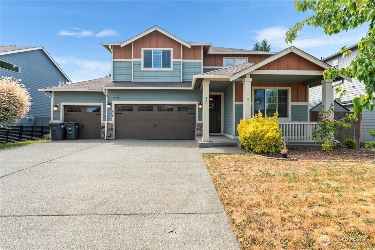 Property Photo: 438 22nd Street NW WA 98371