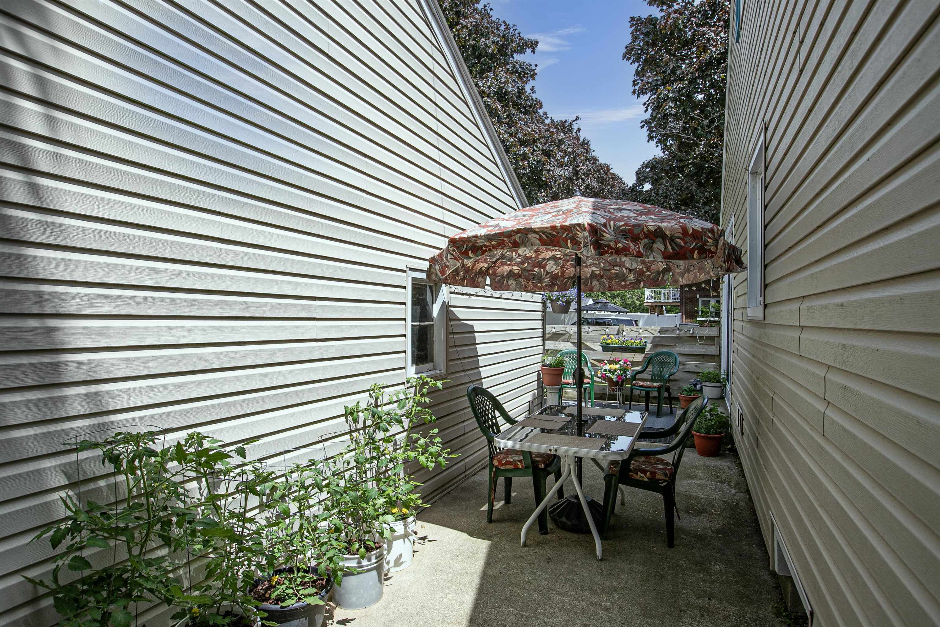 Property Photo:  1630 S 11th Street  WI 54220 