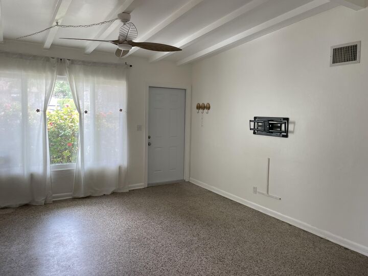 Property Photo: 5523 Columbus Road FL 33405