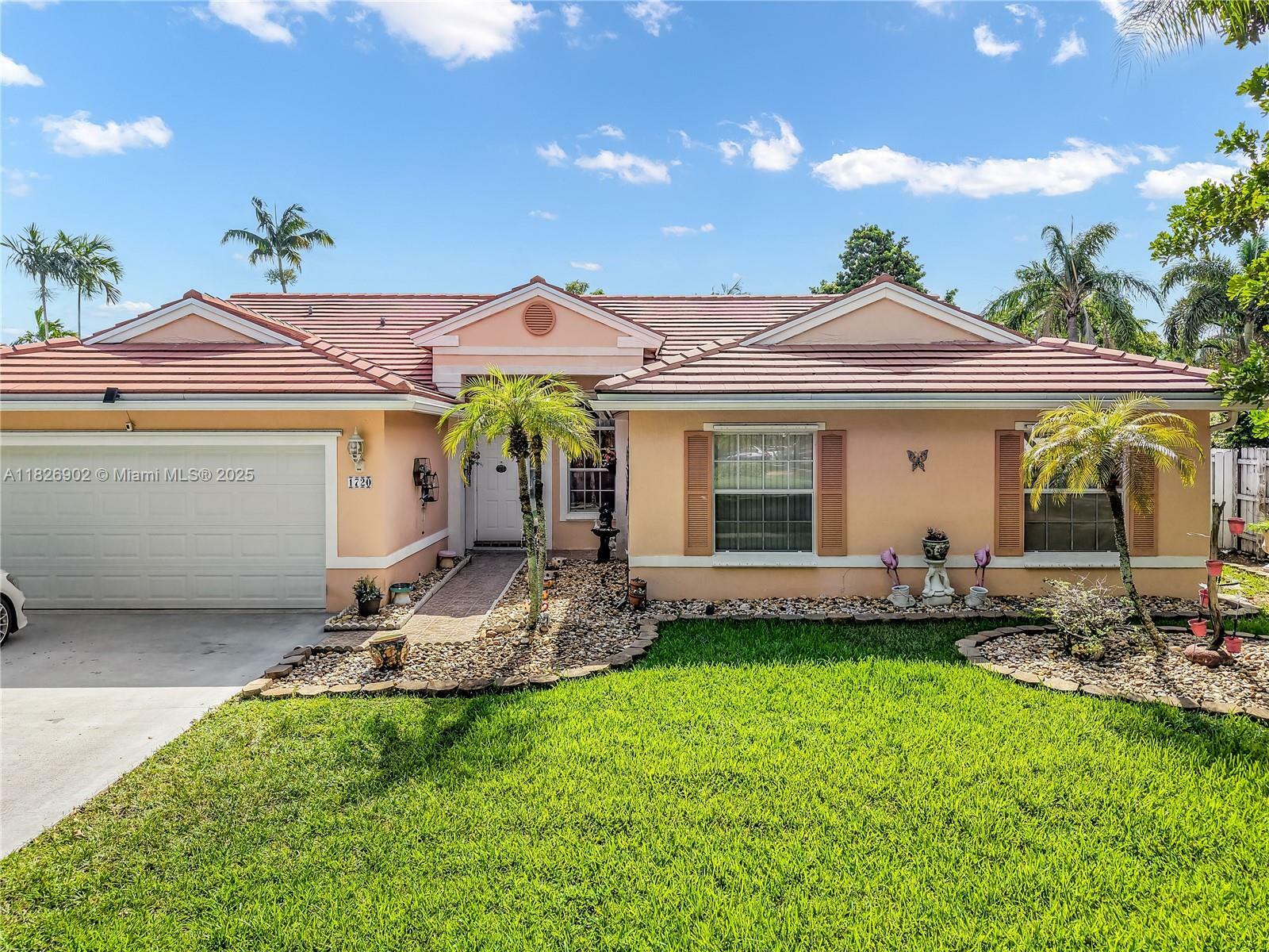 1720 SW 137th Way  Miramar FL 33027 photo