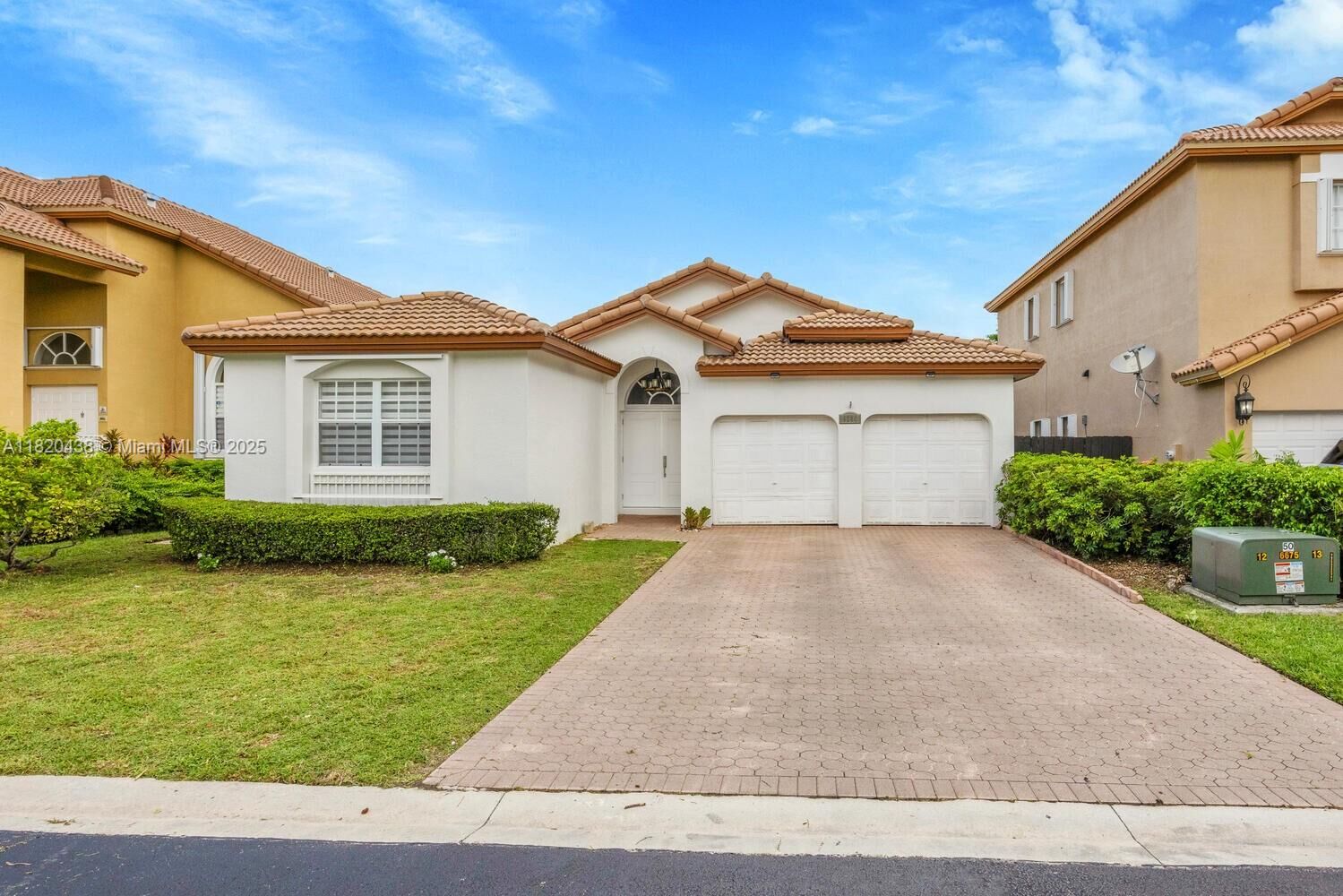 Property Photo: 9785 NW 29th Ter FL 33172