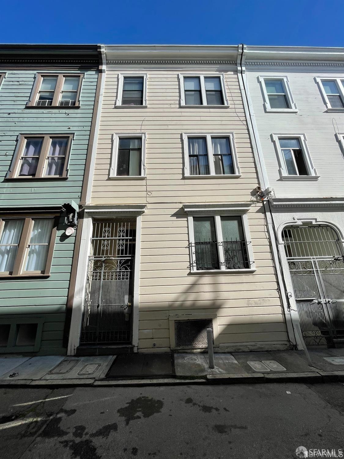 Property Photo:  26-30 Varennes Street  CA 94133 