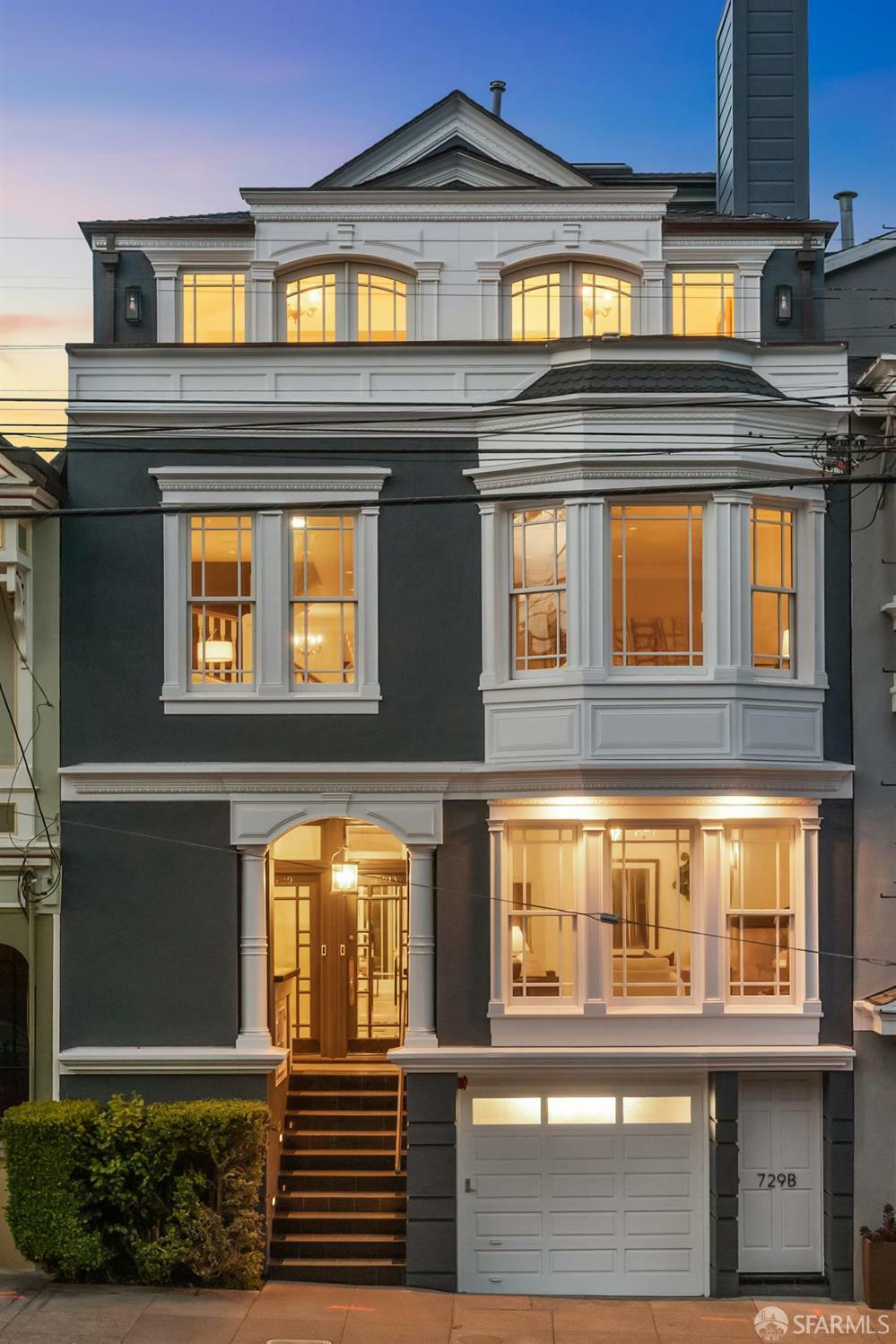 729 Douglass Street  San Francisco CA 94114 photo