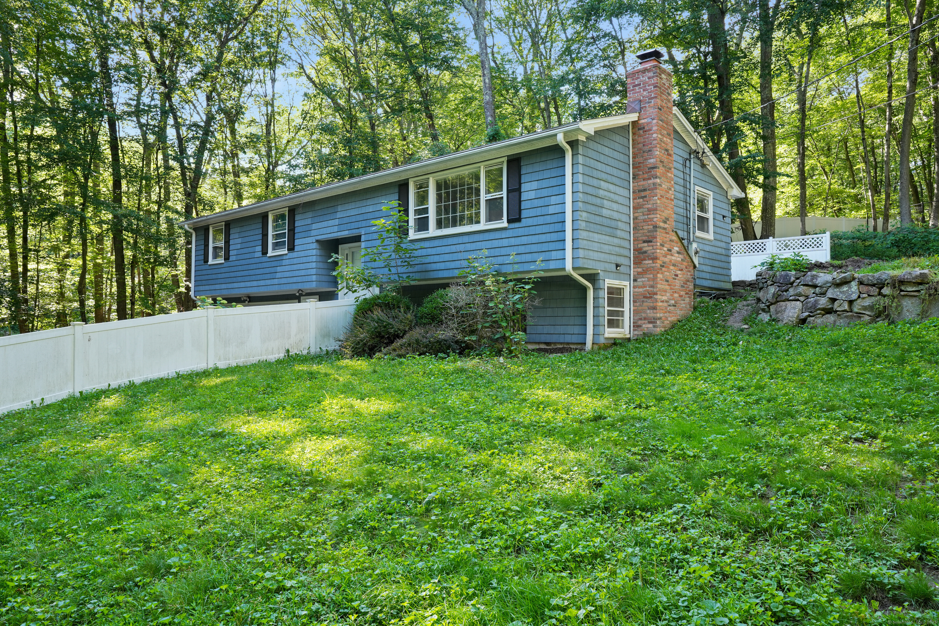 Property Photo: 233 Hattertown Road CT 06470
