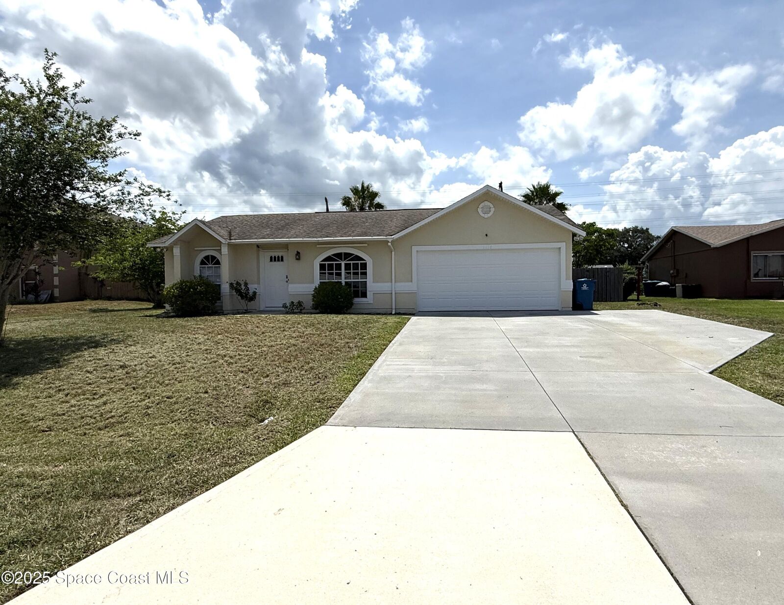 Property Photo:  1116 Glancy Avenue NW  FL 32907 