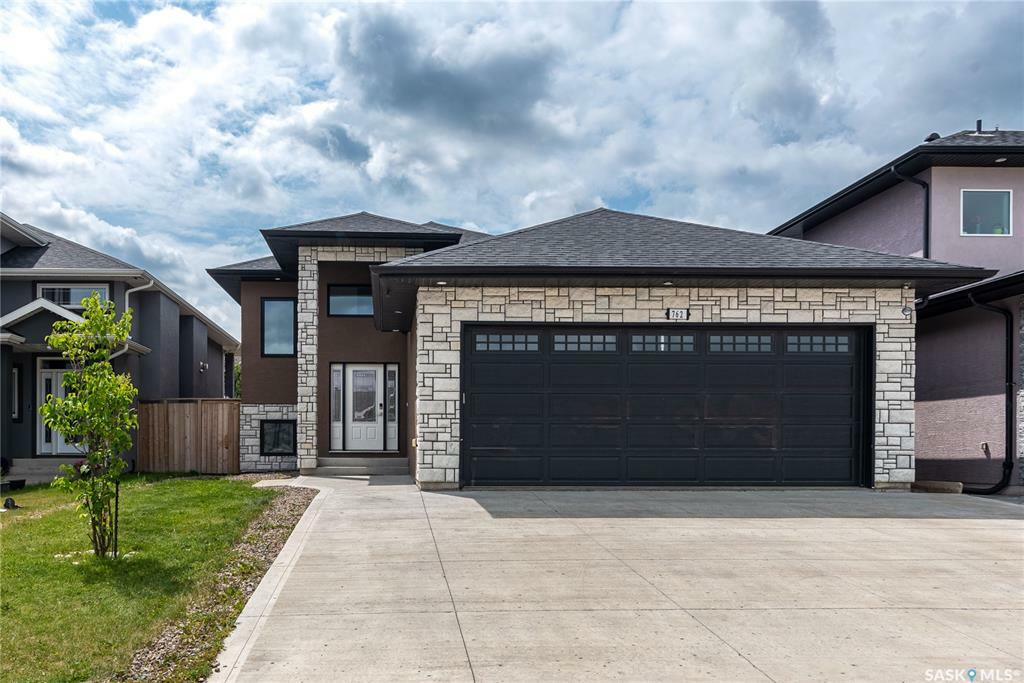 762 Labine Court  Saskatoon SK S7L 6C8 photo