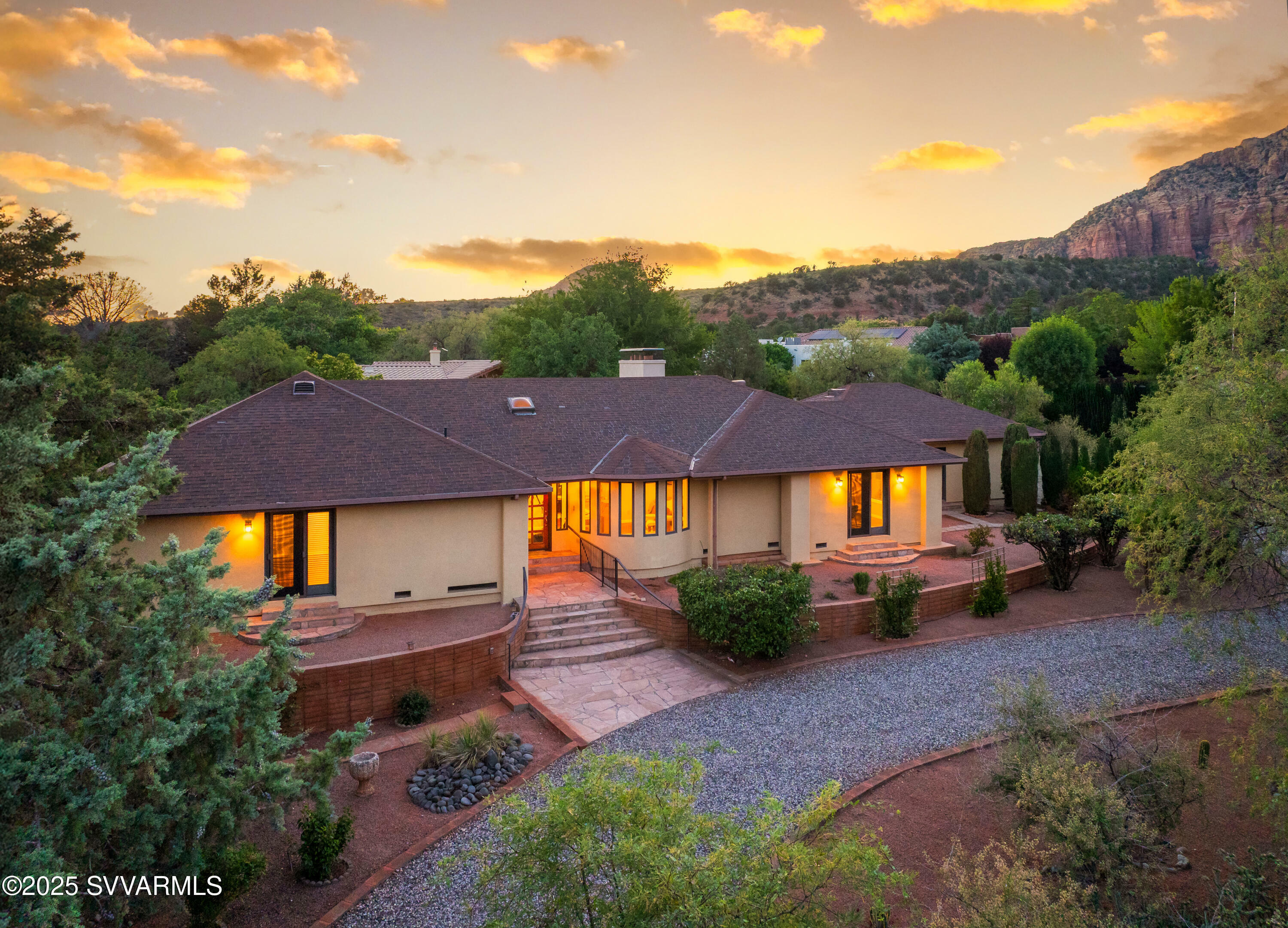 Property Photo: 295 Raintree Rd AZ 86351