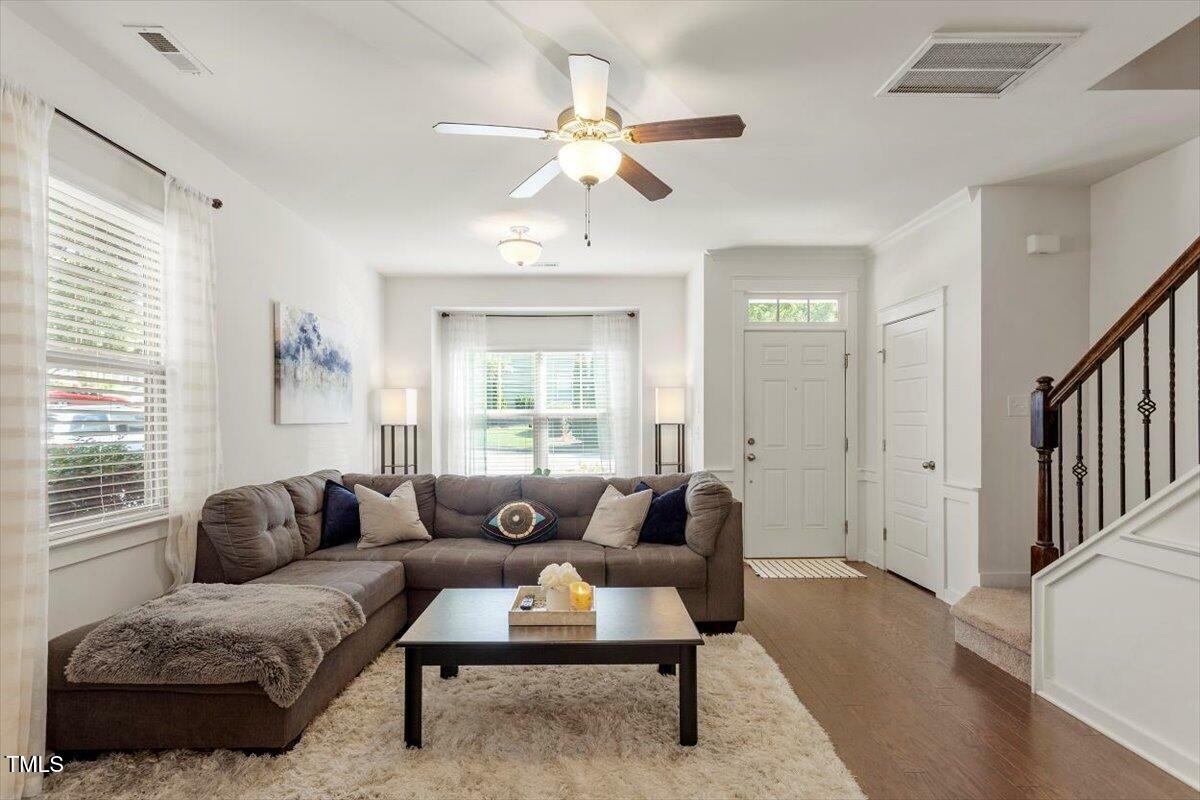 Property Photo: 7879 Allscott Way NC 27612