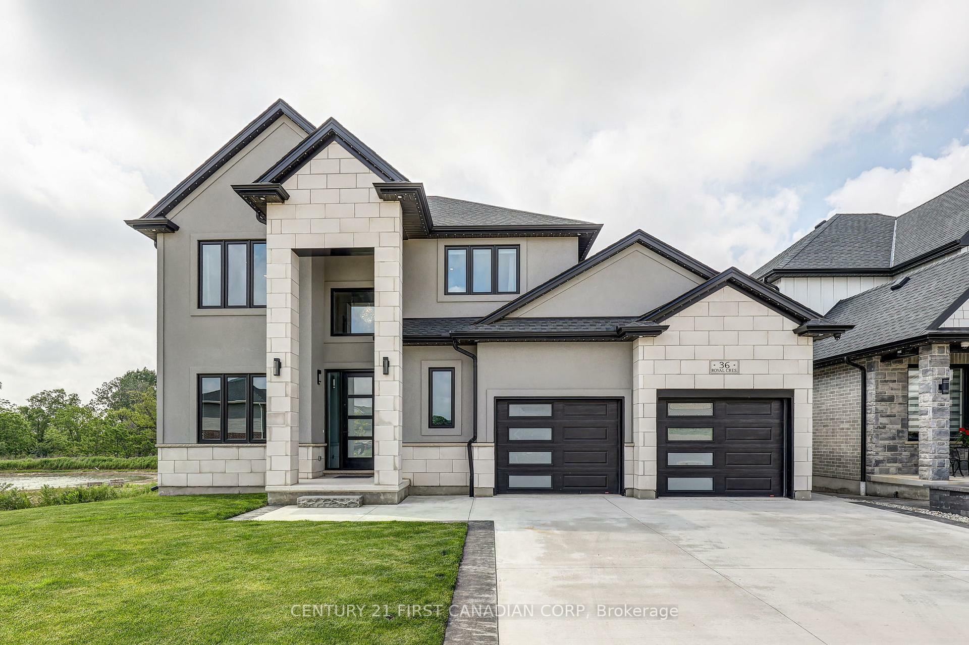 Photo de la propriété: 36 Royal Crescent ON N5P 0G5