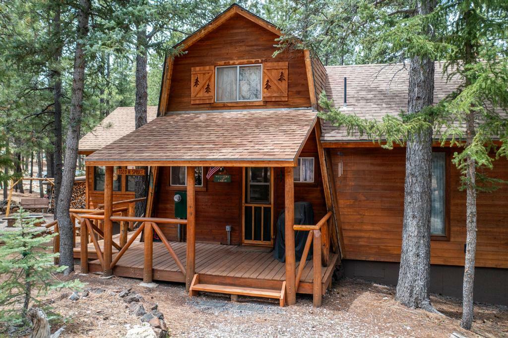 Property Photo:  1020 N Spruce Dr  UT 84762 