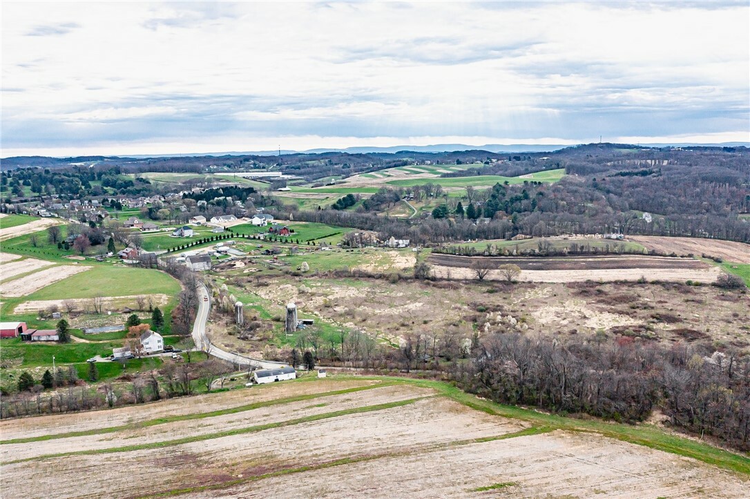 Property Photo:  2063 Boquet Rd  PA 15644 