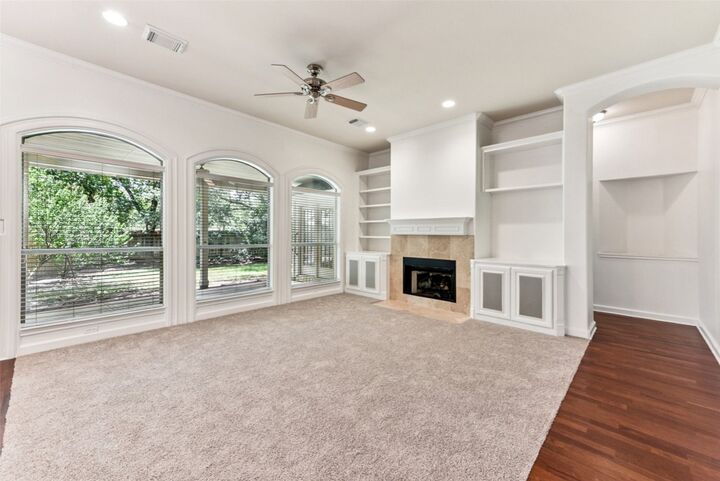 4306 S Summercrest Loop  Round Rock TX 78681 photo