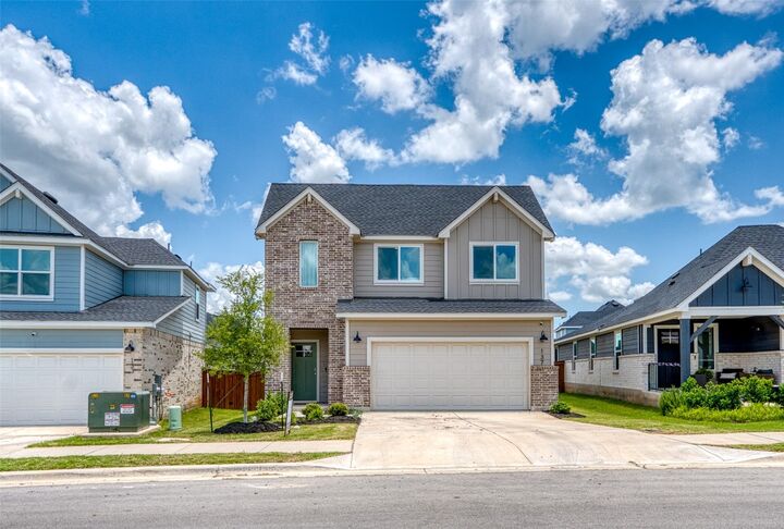 Property Photo: 137 Standing Rock Lane TX 78654