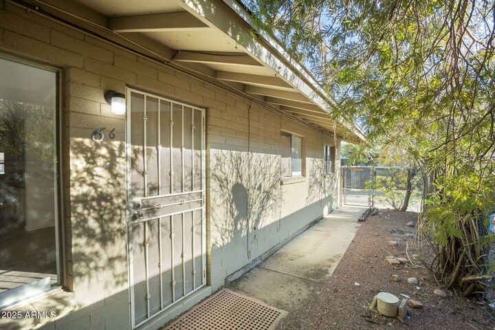 Property Photo:  1513 W 7th Place  AZ 85281 