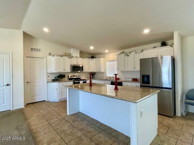 Property Photo: 120 N Royal Palm Road AZ 85119
