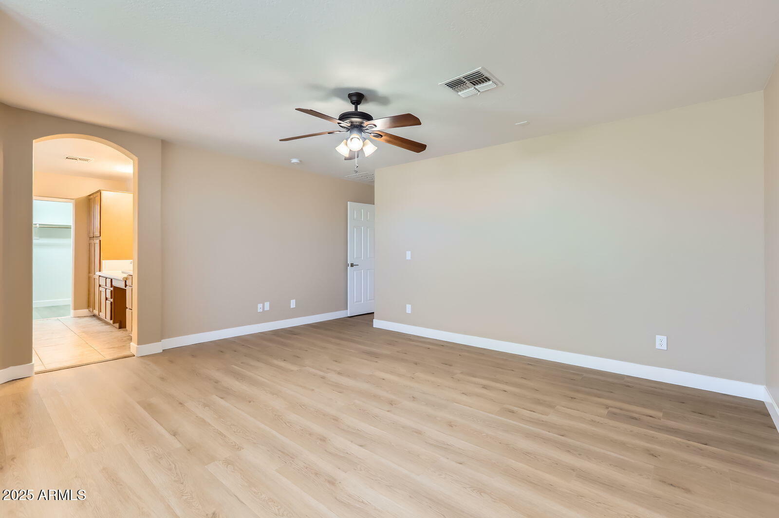 Property Photo: 2863 N 152nd Avenue AZ 85395