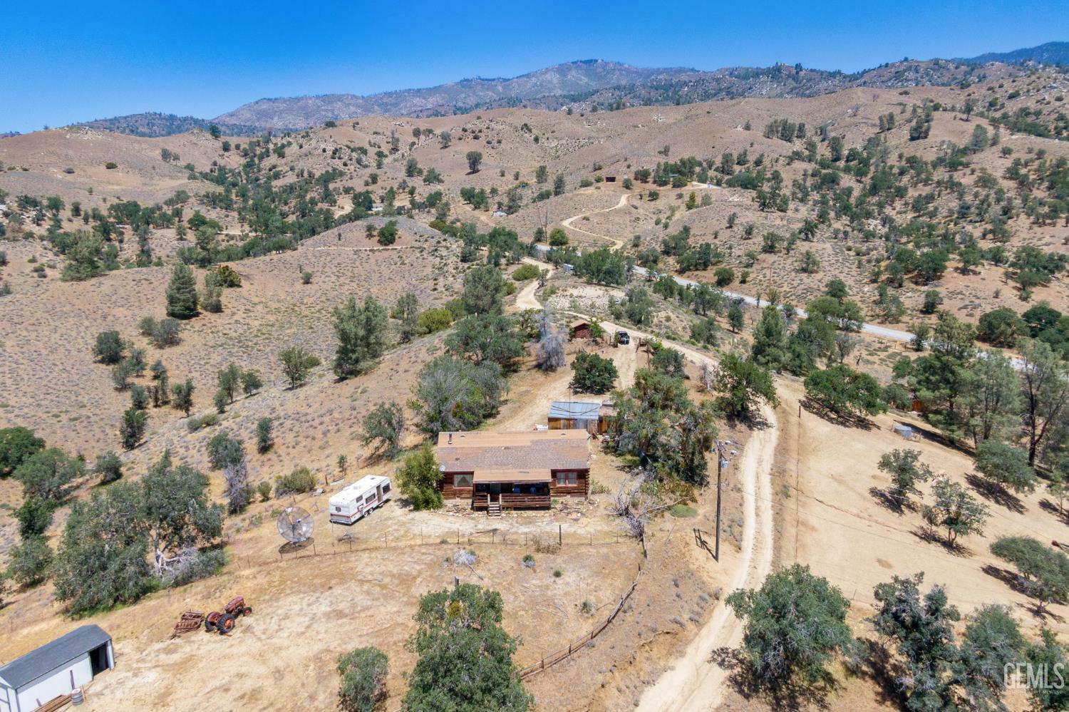 38579 Payne Way  Caliente CA 93518 photo