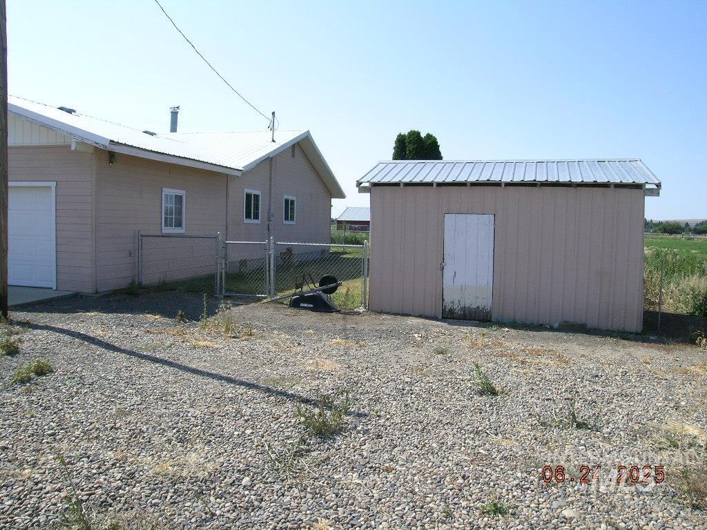 Property Photo:  1021 Indianhead Road  ID 83672 