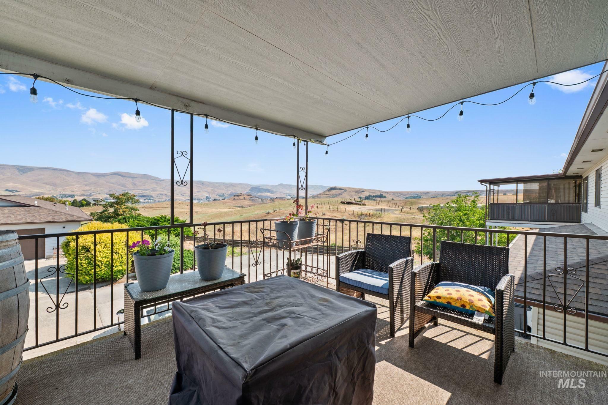 Property Photo: 1443 29th St ID 83501