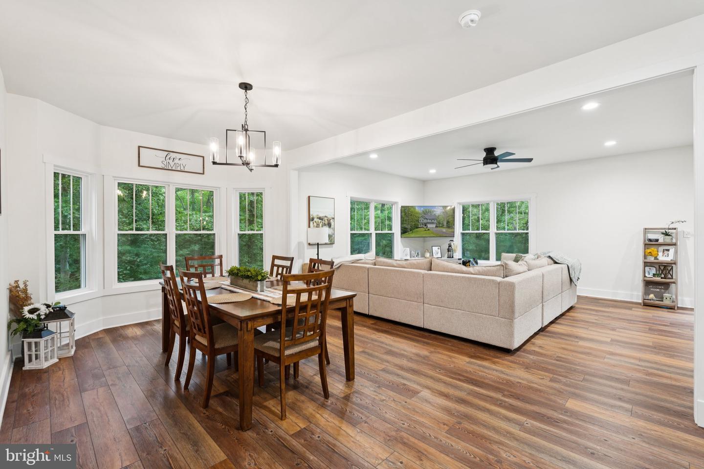 Property Photo:  10042 Natural Grass Way  VA 22485 