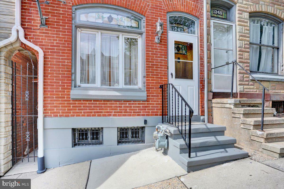 Property Photo: 1243 Buttonwood Street PA 19604