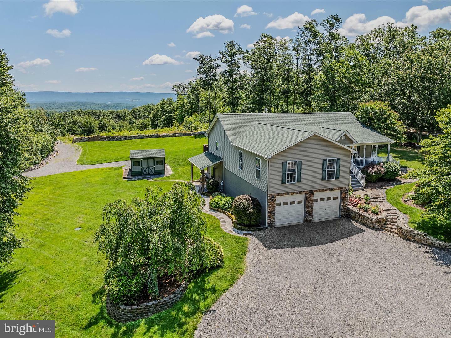 Property Photo: 1365 Boulder Spring Trail WV 25411