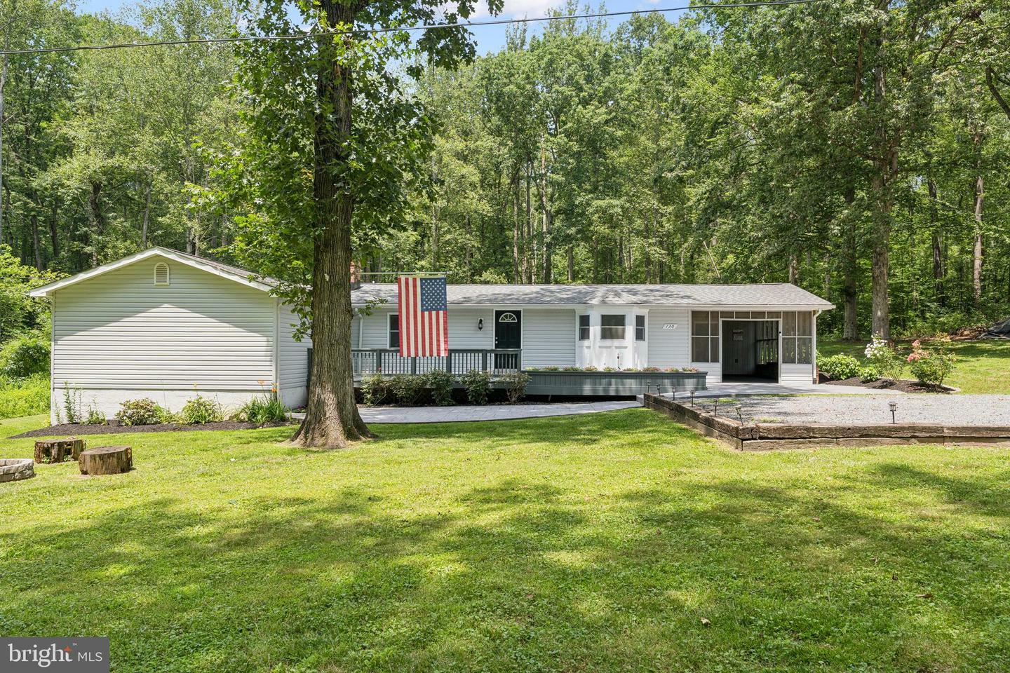 Property Photo: 130 Longview Drive VA 22556