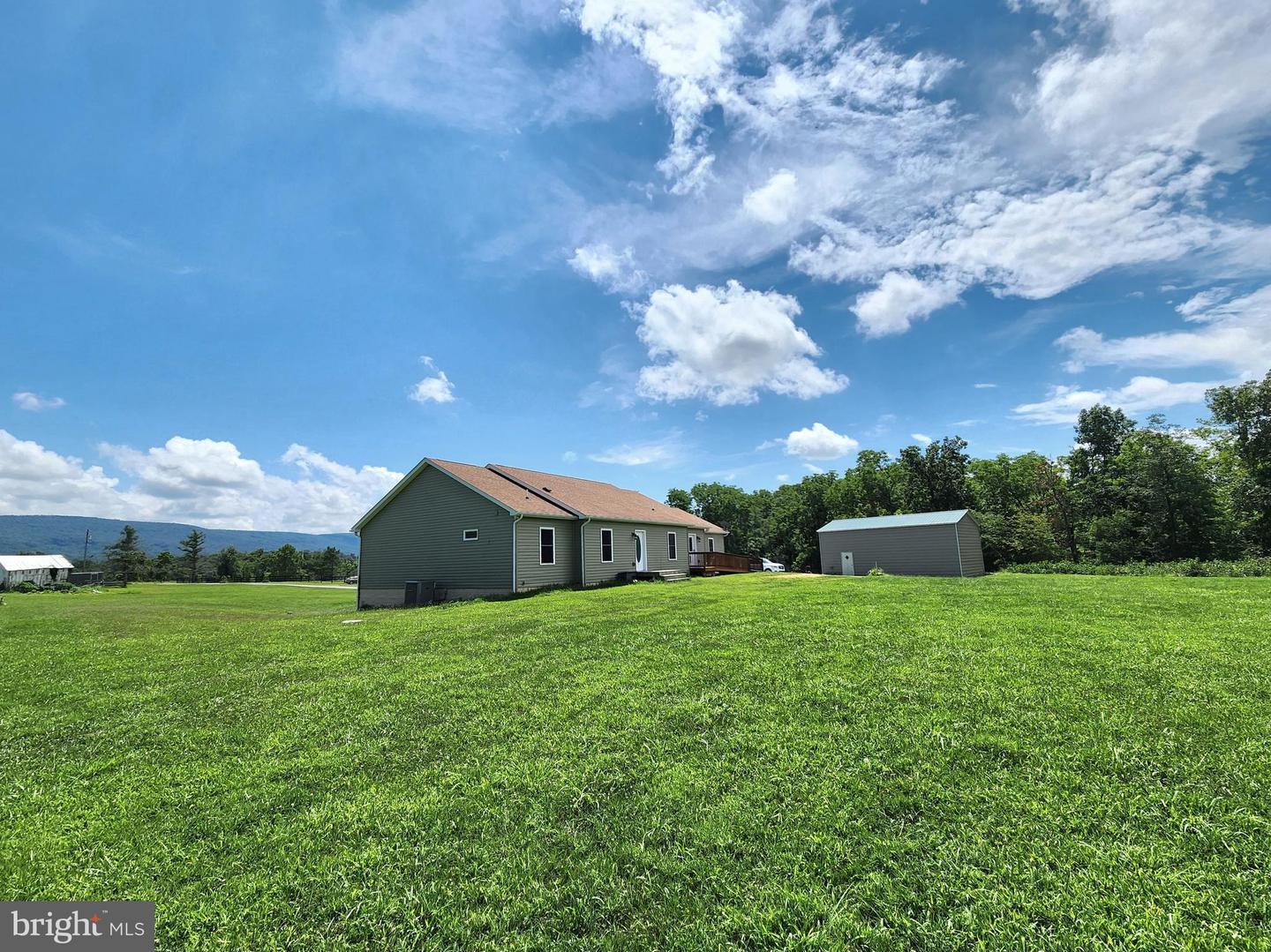 Property Photo: 470 Frys Lane WV 25414