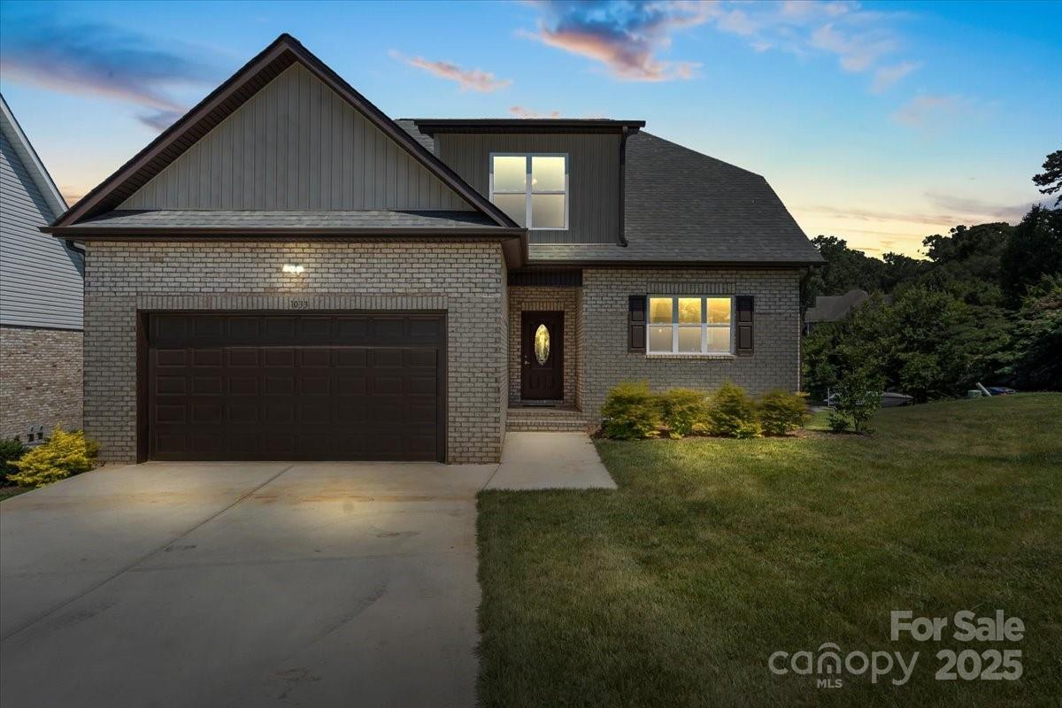 Property Photo: 1033 12th Avenue Drive NW NC 28601