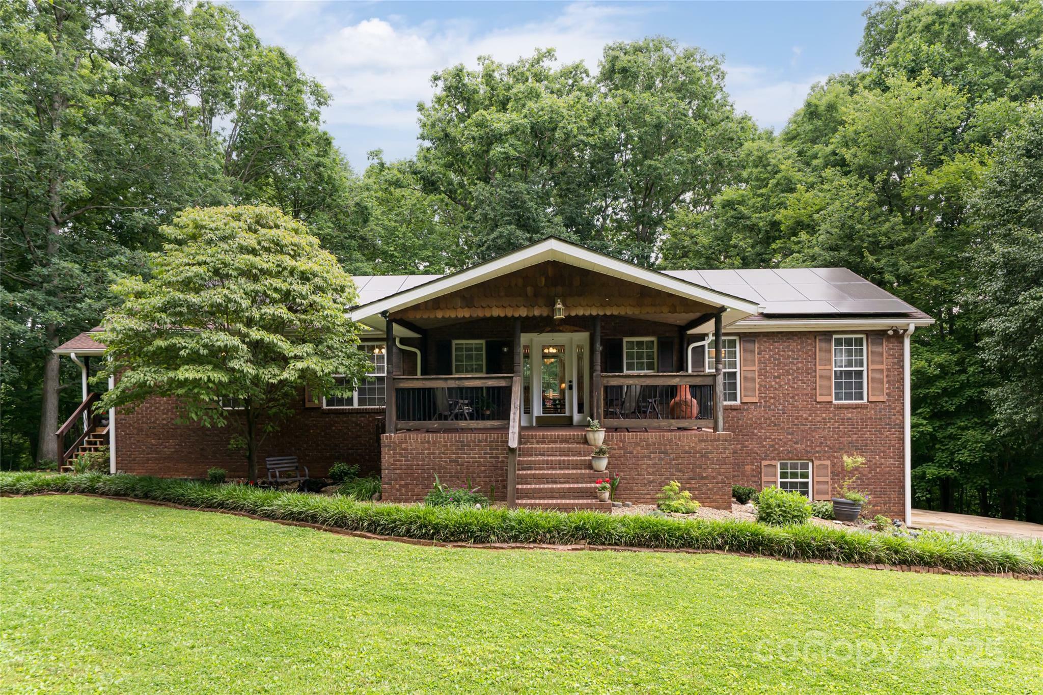 128-129 Oak Trails Pass  Leicester NC 28748 photo