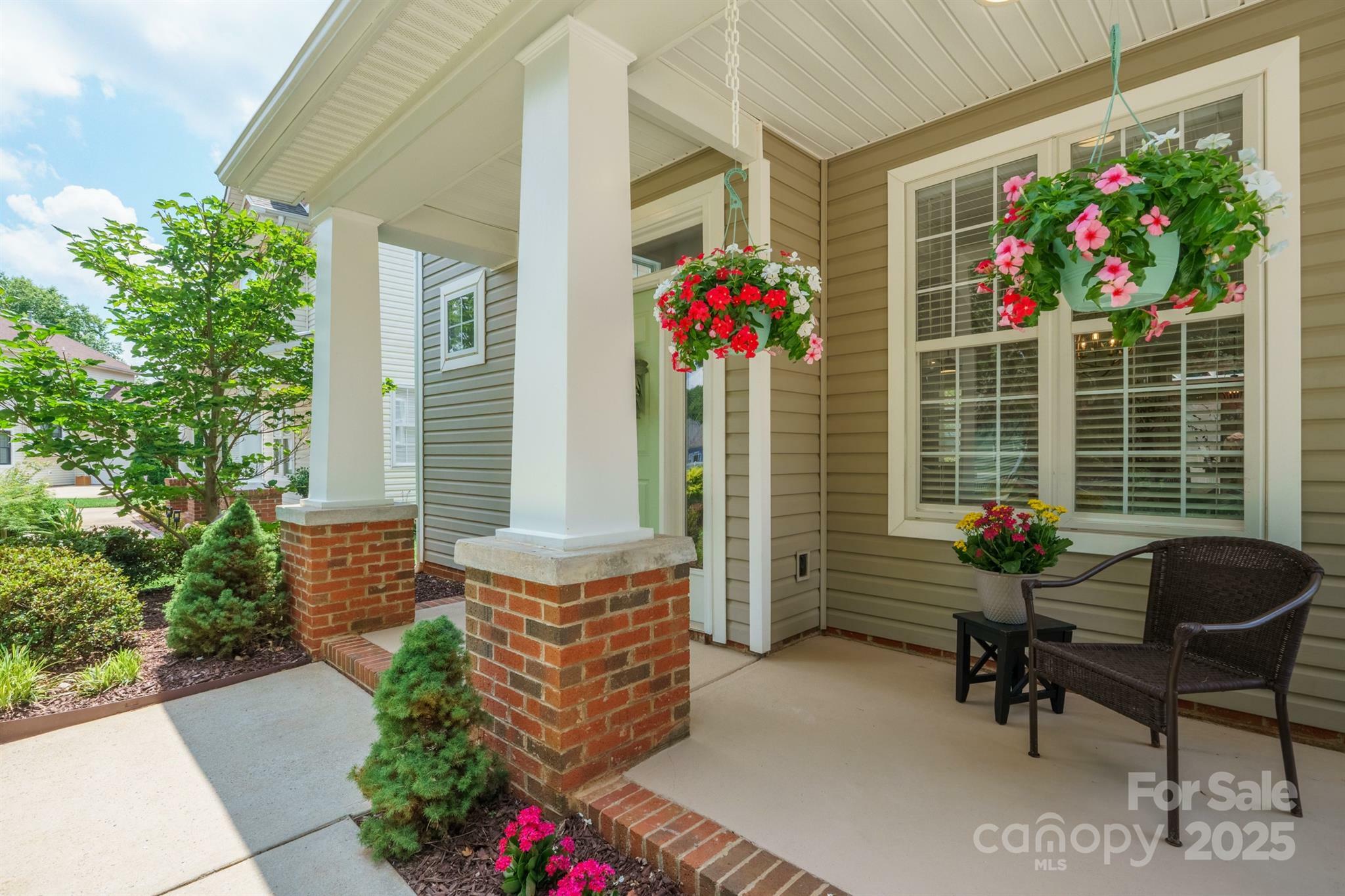 Property Photo:  20444 Greenway Heights Drive  NC 28031 