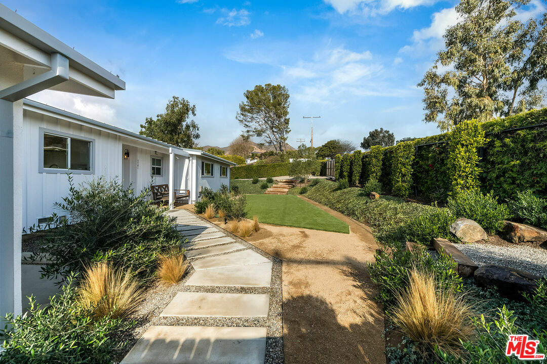 Property Photo:  5761 Calpine Dr  CA 90265 