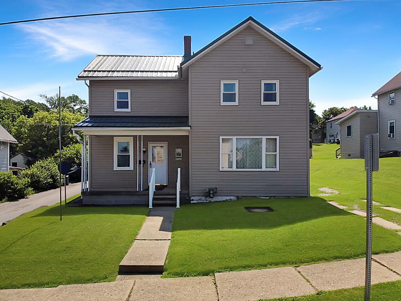 Property Photo: 509 S Church St PA 15801