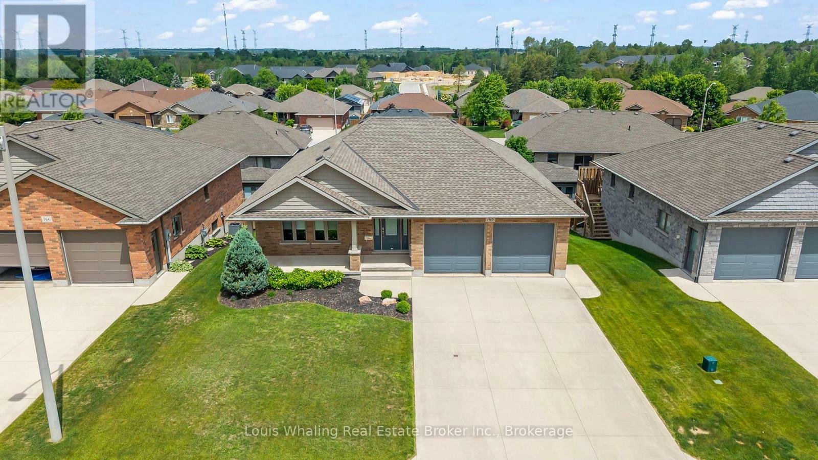 Property Photo: 768 15th Street ON N4N 3W7