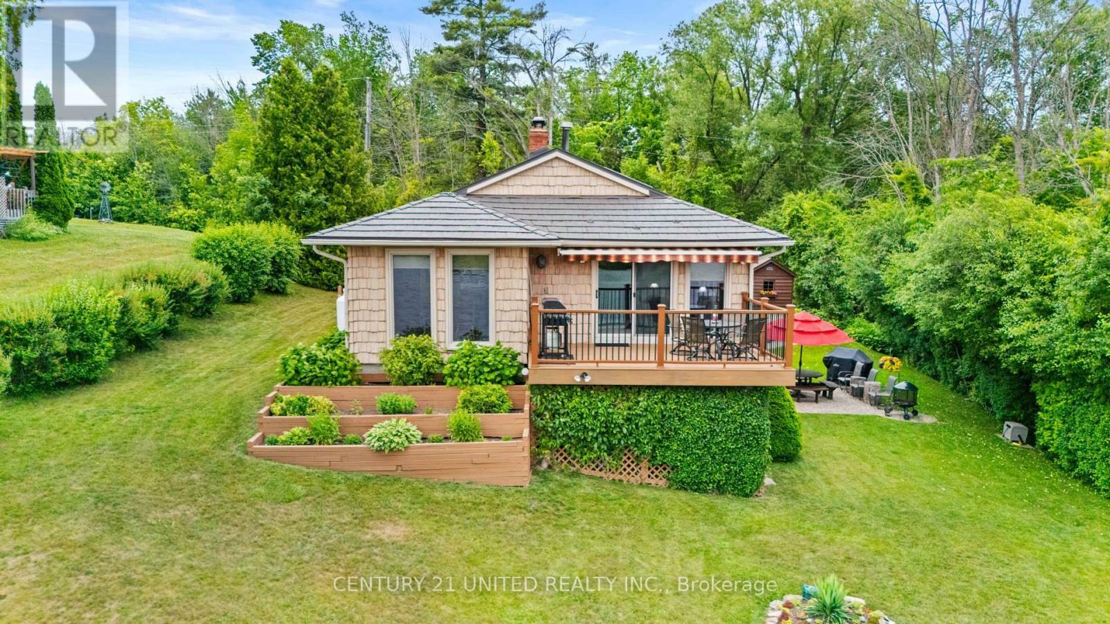 Photo de la propriété: 210 Thompson Road ON K9J 6X8