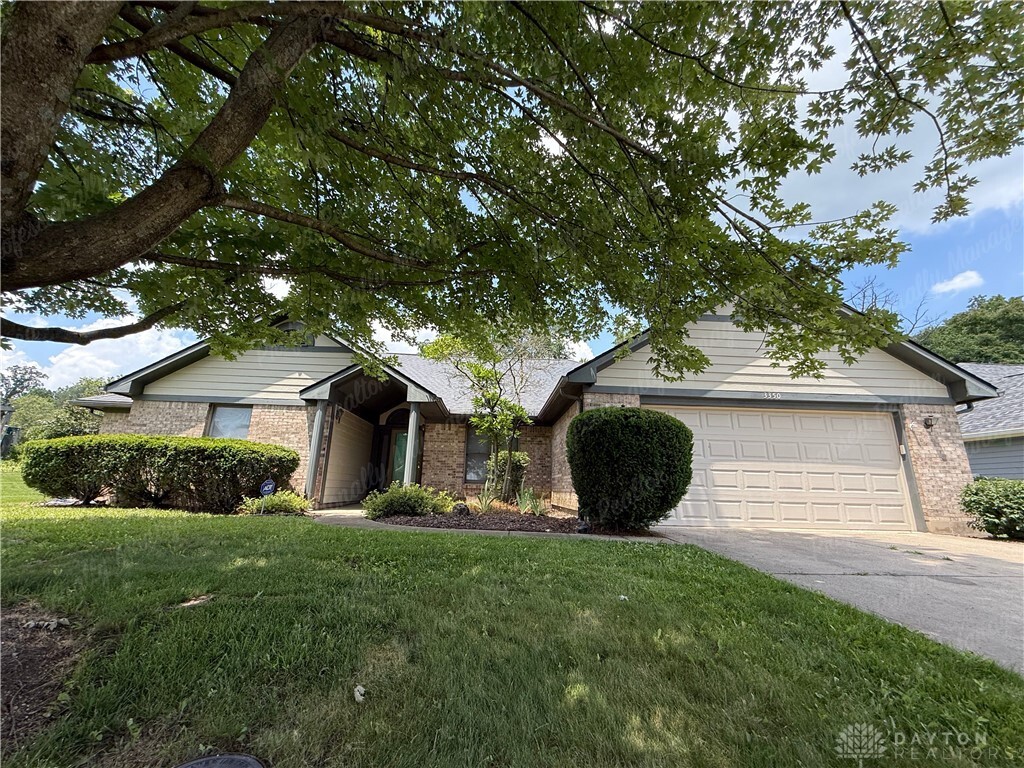 Property Photo: 3350 Heritage Trace Drive OH 45305