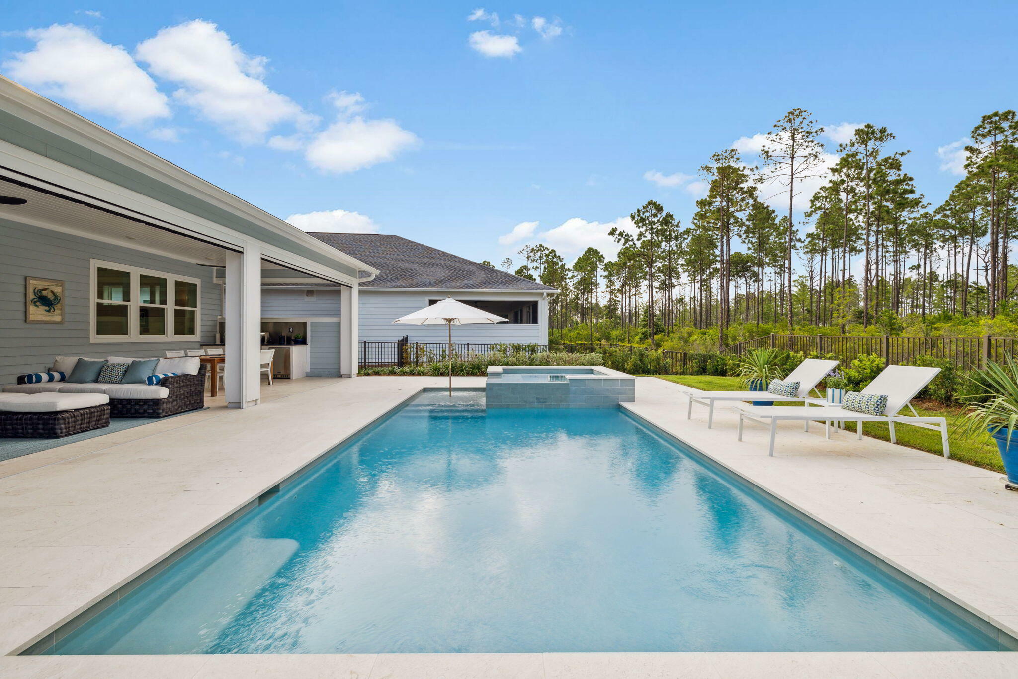 Property Photo: 282 W Lafayette Road FL 32461