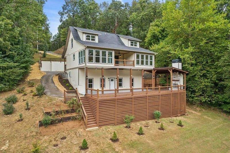 Property Photo: 105 Riveredge Drive GA 30536