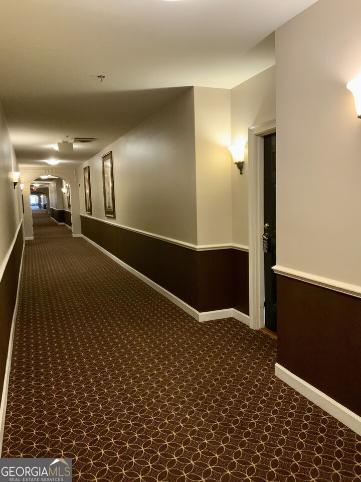 Property Photo:  1735 Peachtree Street NE 514  GA 30309 
