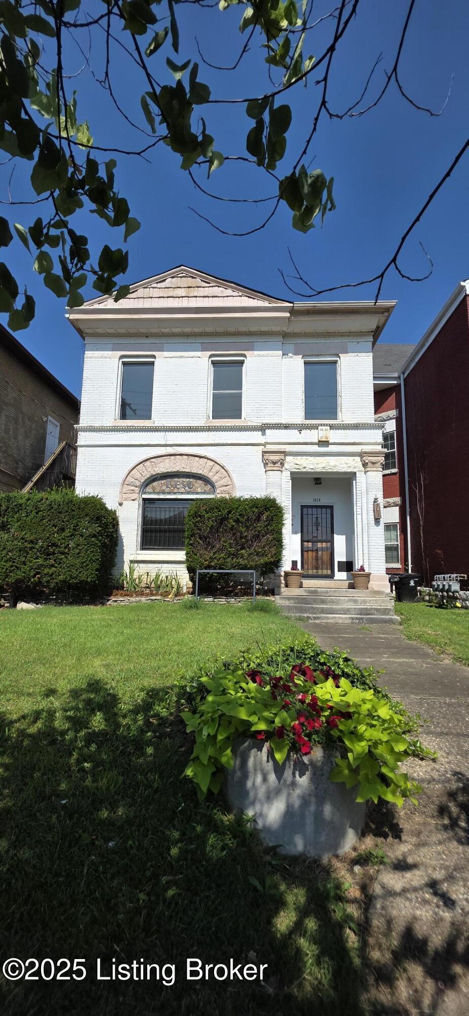 Property Photo: 1014 S Floyd St KY 40203