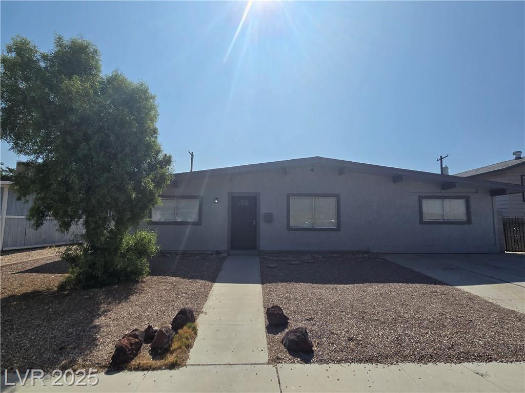 Property Photo: 221 Milinane Drive NV 89107