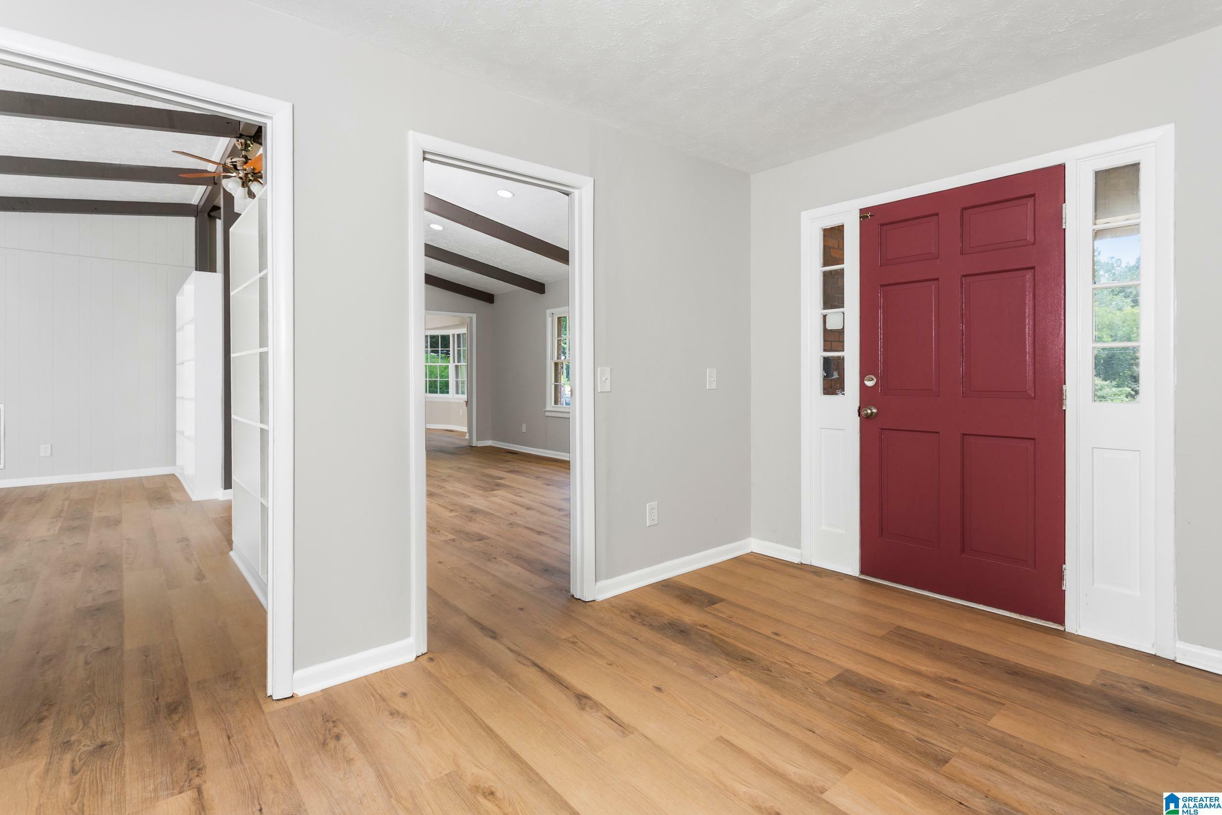 Property Photo: 5104 North Road AL 36206