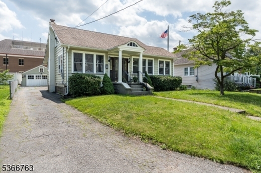 Property Photo: 5 Rhinesmith Ave NJ 07465
